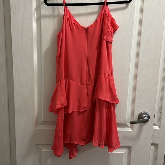 Parker dress - Picture 2 of 3